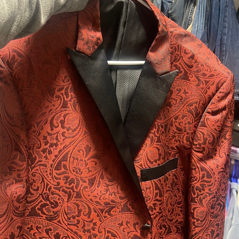 Expensive men coats size XL